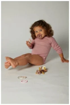 BIBS COLOUR 2-PACK SAGE NIGHT & CLOUD NIGHT 0m+ Sucette (caoutchouc “Hévéa”) -Bébés Produits Magasin BIBS BLUSH 4 1