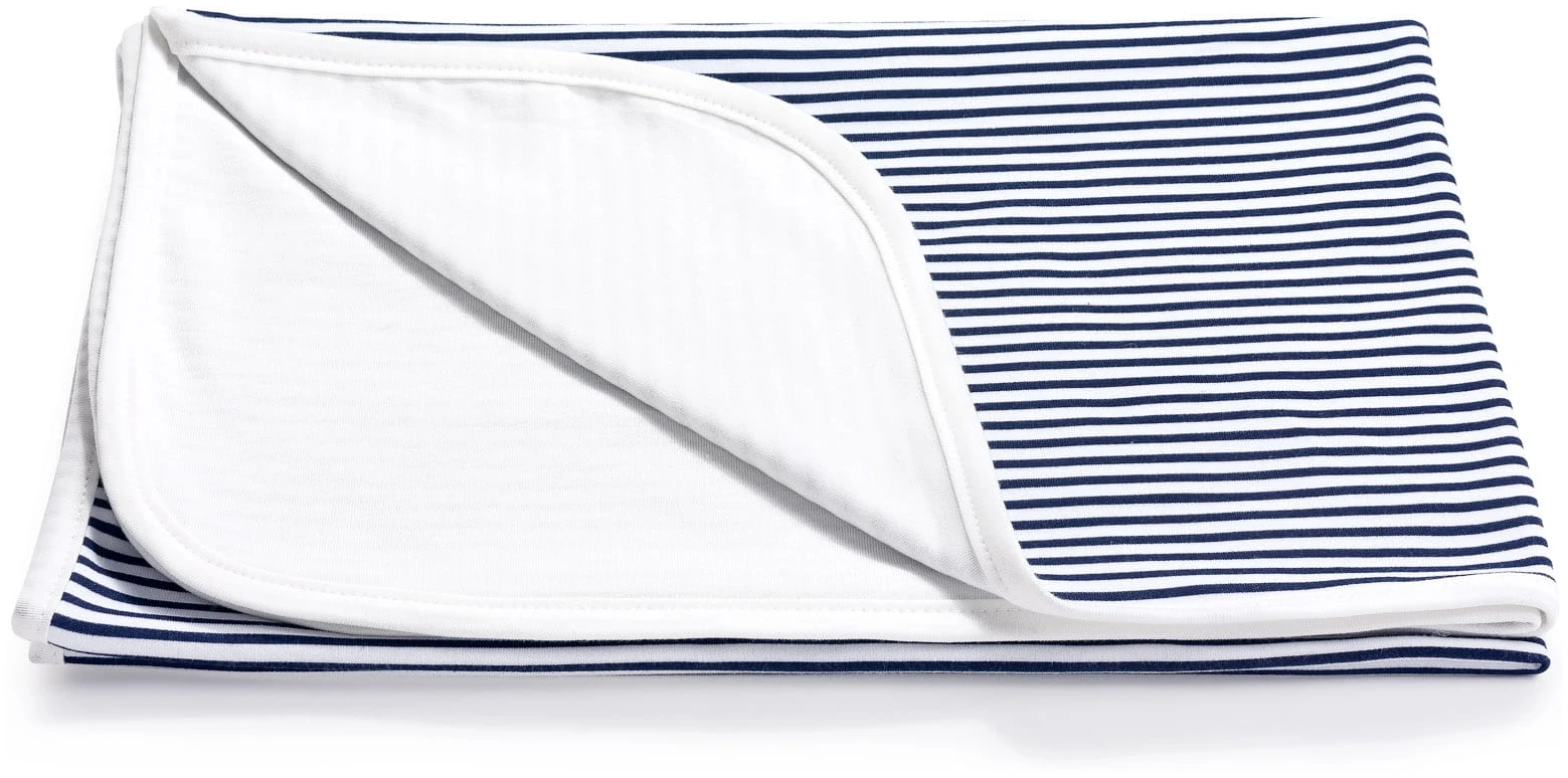 Couverture Tricotée – Navy Blue Stripes